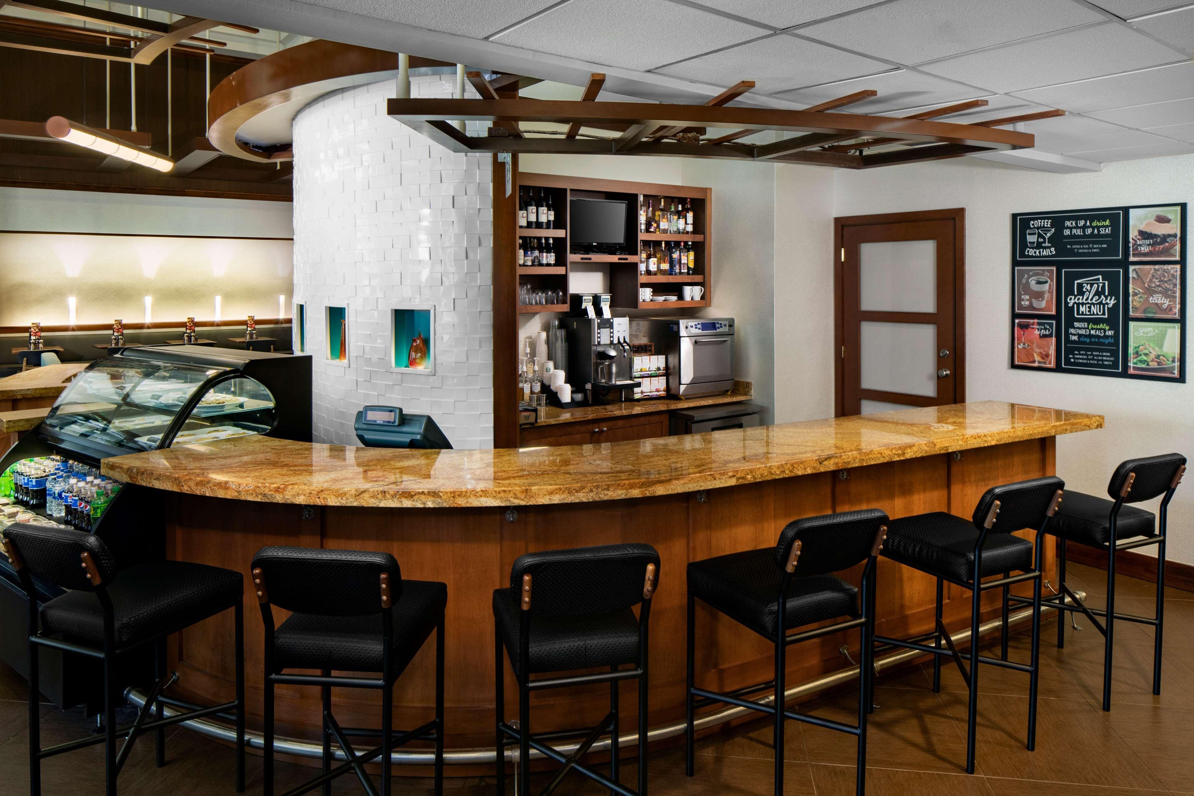 Hyatt Place Atlanta Alpharetta North Point Mall Bagian luar foto