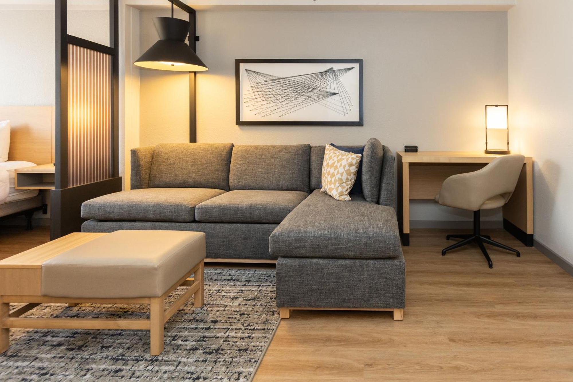Hyatt Place Atlanta Alpharetta North Point Mall Bagian luar foto