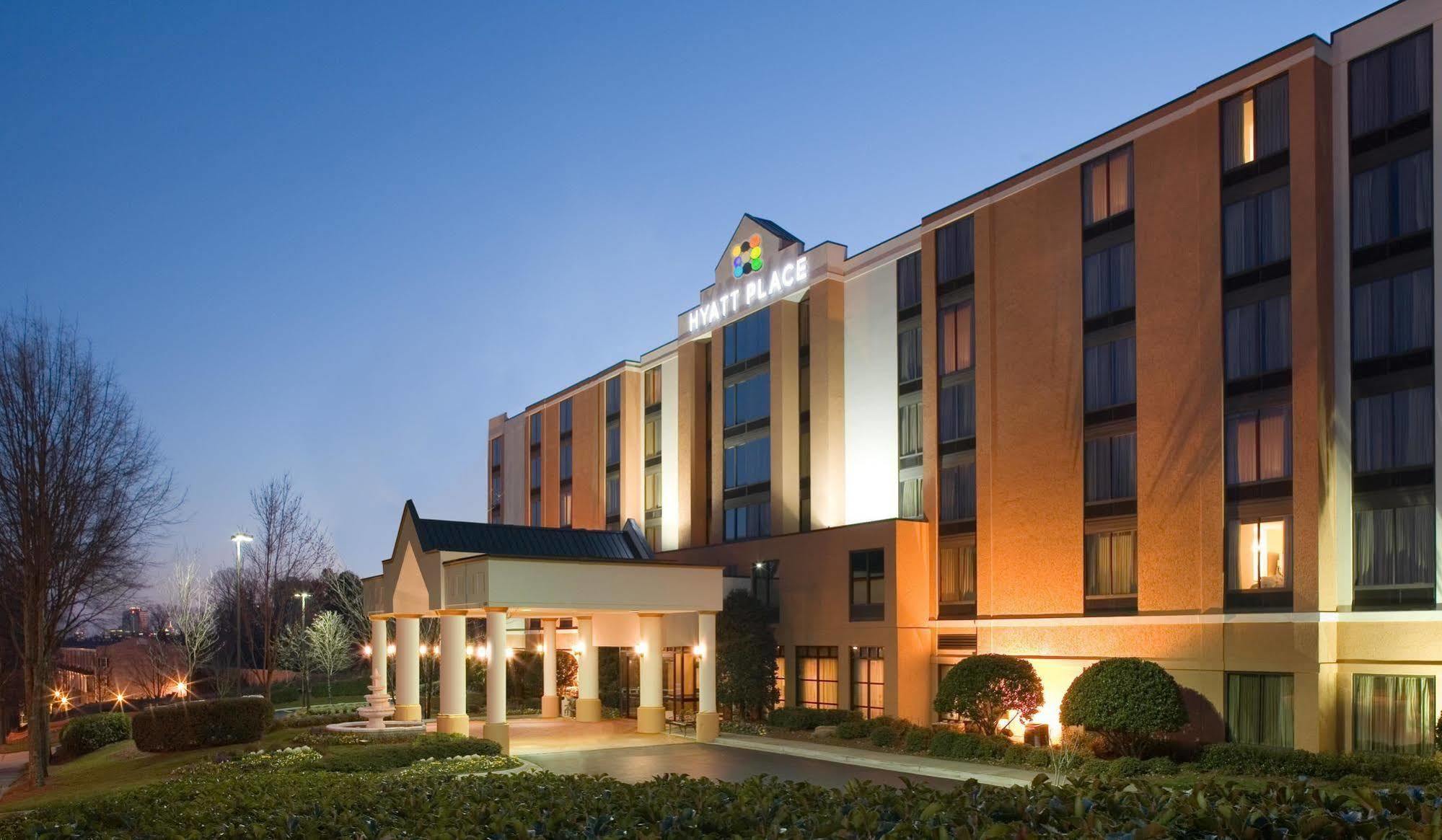 Hyatt Place Atlanta Alpharetta North Point Mall Bagian luar foto
