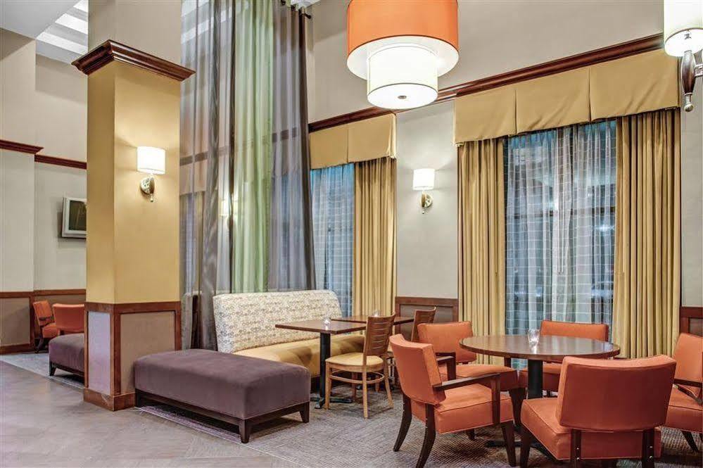 Hyatt Place Atlanta Alpharetta North Point Mall Bagian luar foto